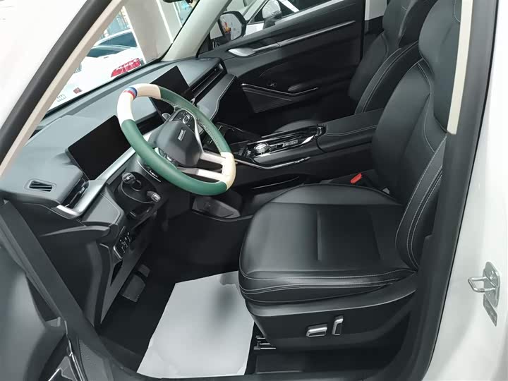 Фото 15 - Haval H6