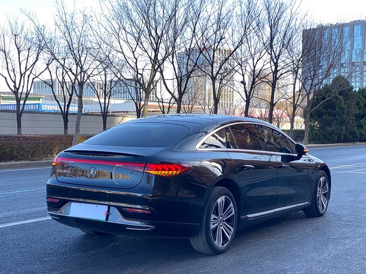 Фото 6 - Mercedes-Benz EQS