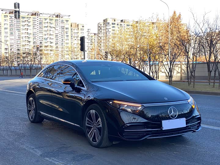 Фото 7 - Mercedes-Benz EQS