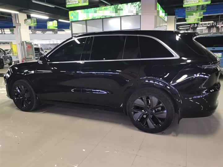 Фото 5 - LiXiang L6