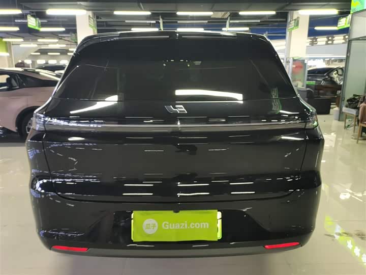 Фото 6 - LiXiang L6