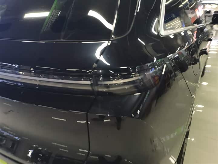 Фото 8 - LiXiang L6