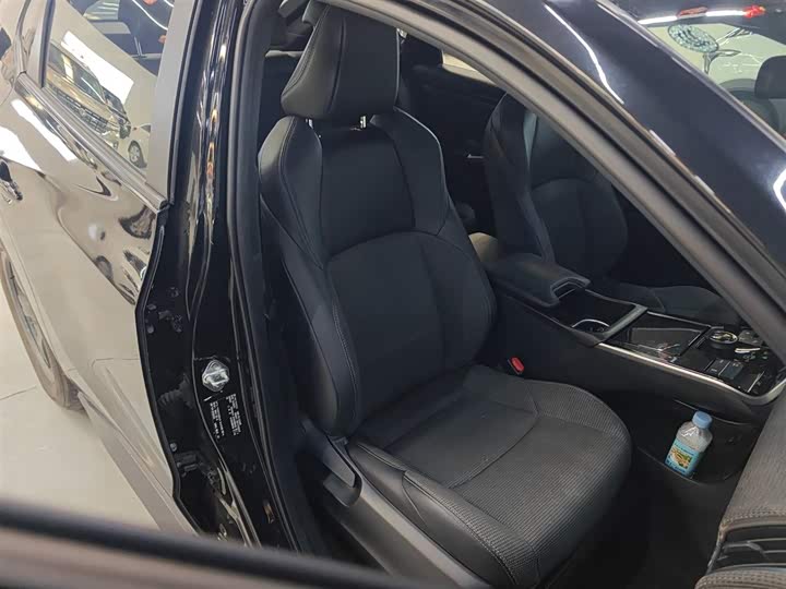 Фото 25 - Toyota bZ4X