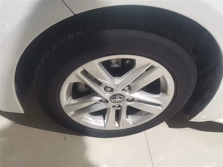 Фото 22 - Toyota Levin