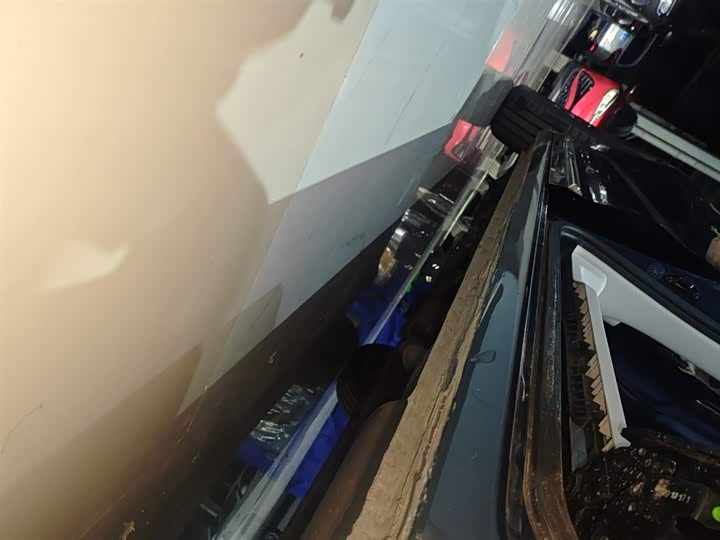 Фото 22 - Roewe iMax 8