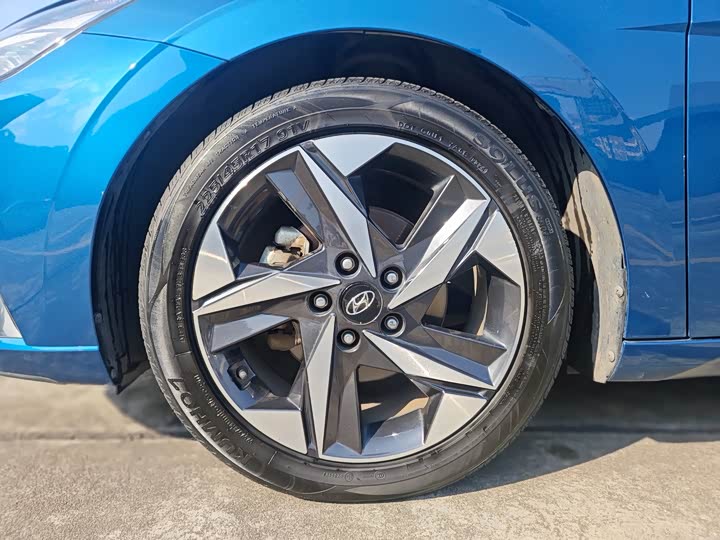 Фото 26 - Hyundai Elantra N line