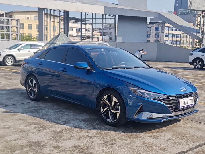 Фото 3 - Hyundai Elantra N line