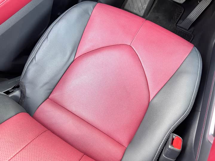 Фото 20 - Toyota Crown Kluger