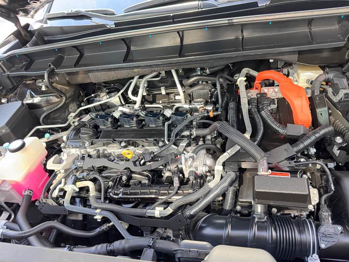 Фото 27 - Toyota Crown Kluger