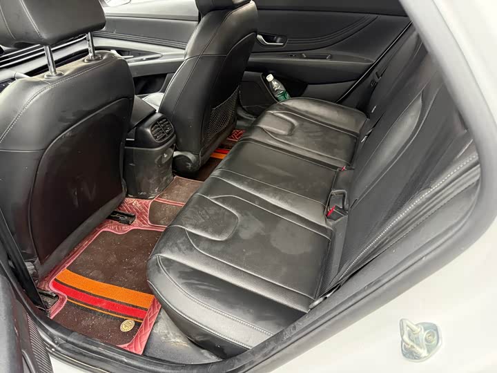 Фото 5 - Hyundai Elantra N line