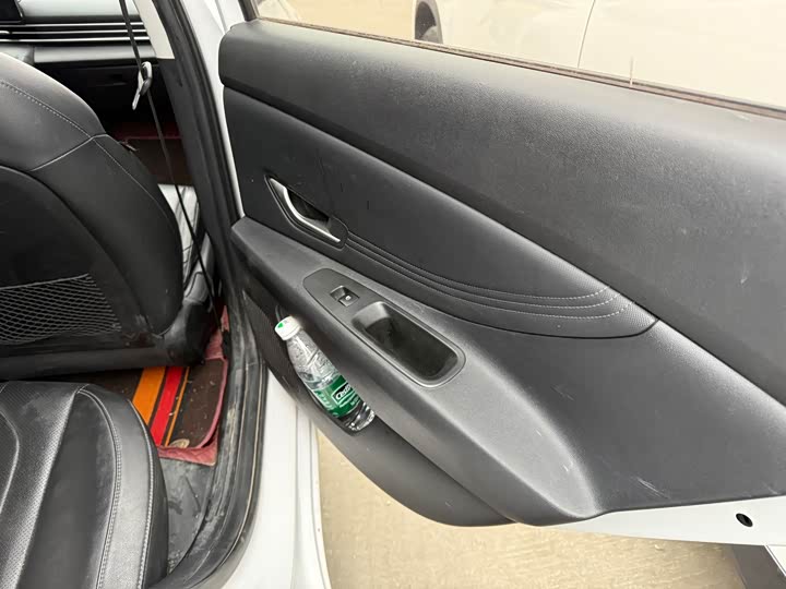 Фото 8 - Hyundai Elantra N line