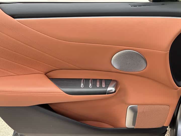 Фото 14 - Changan Qiyuan (Nevo) E07