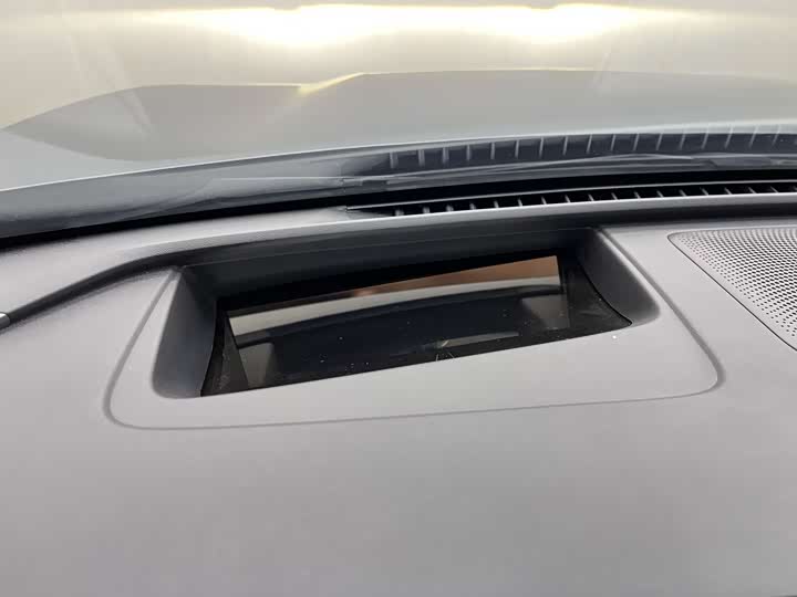 Фото 23 - Changan Qiyuan (Nevo) E07