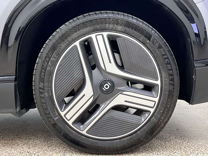 Фото 6 - Changan Qiyuan (Nevo) E07