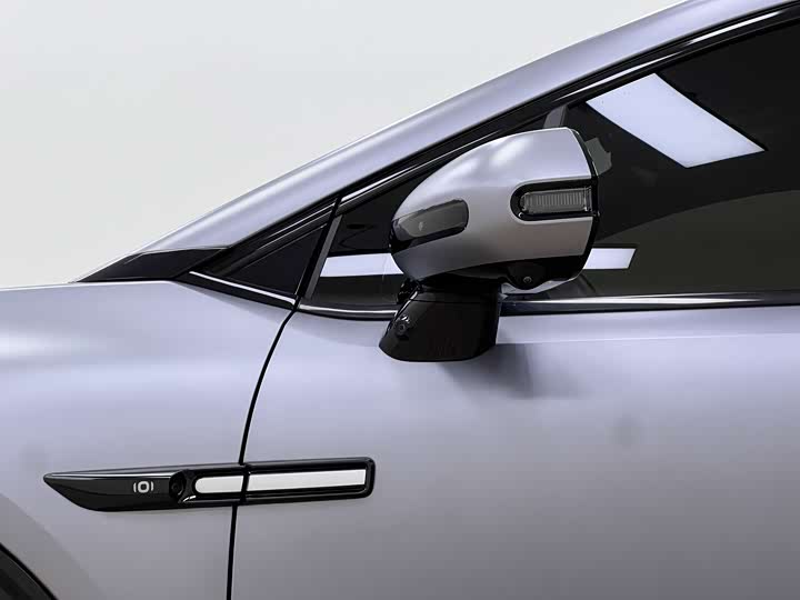 Фото 8 - Changan Qiyuan (Nevo) E07