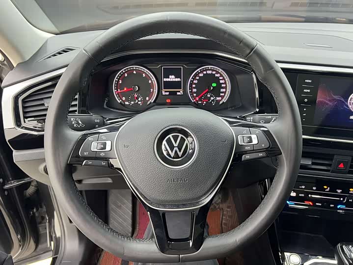 Фото 11 - Volkswagen Tayron