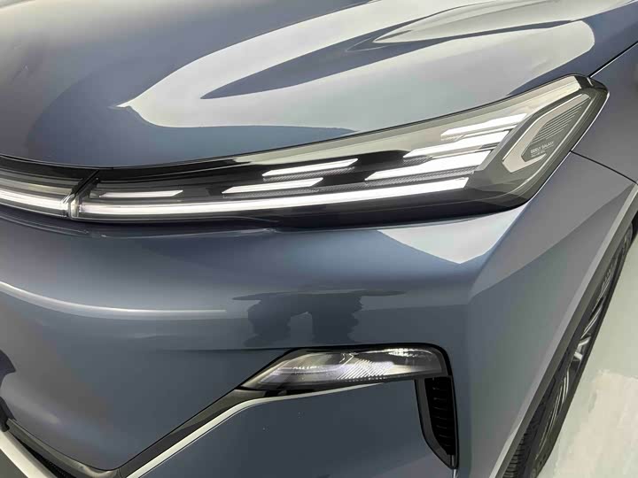 Фото 3 - Geely Galaxy Starship 7