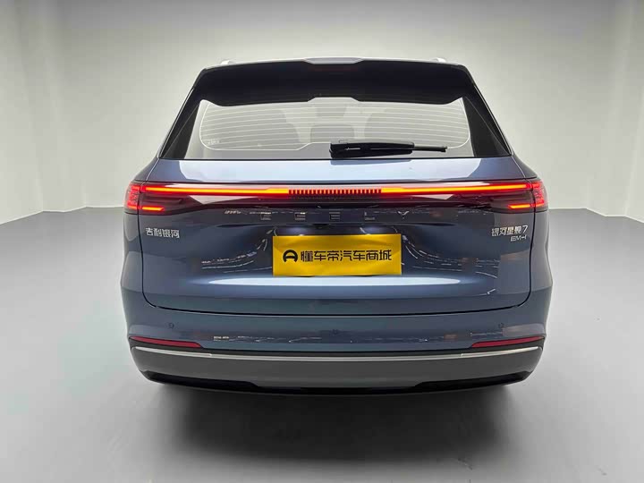 Фото 8 - Geely Galaxy Starship 7