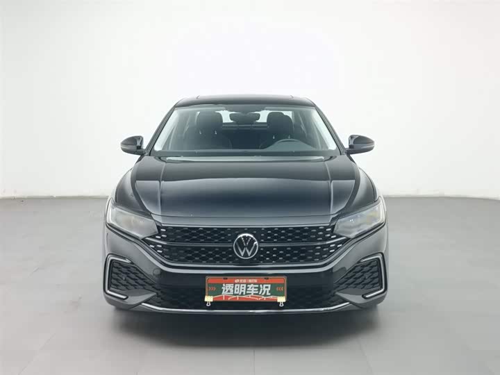 Фото 3 - Volkswagen Passat