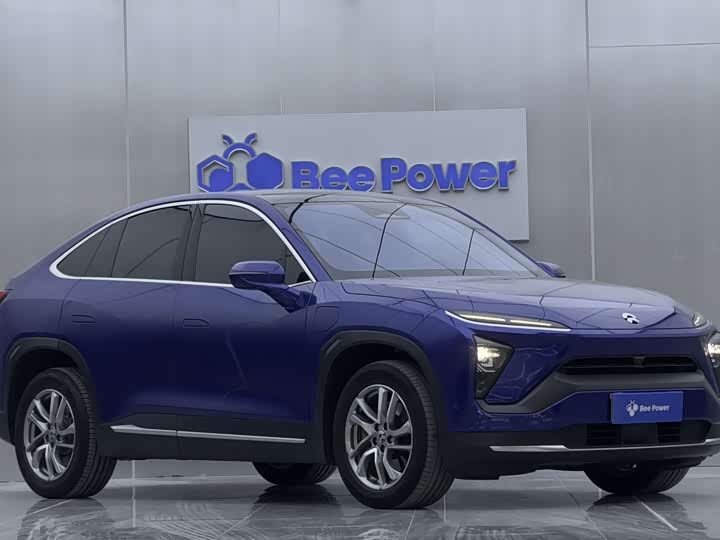 Фото 3 - Nio EC6