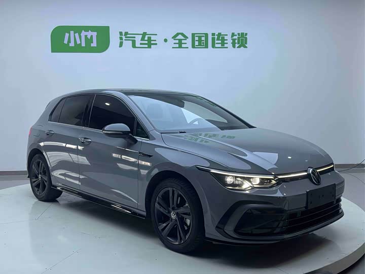 Фото 3 - Volkswagen Golf