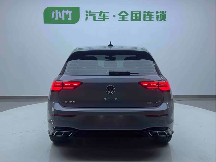 Фото 5 - Volkswagen Golf