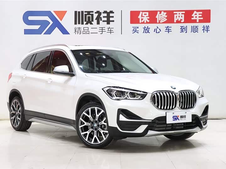 Фото 3 - BMW X1