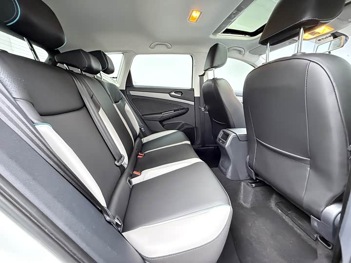 Фото 9 - Jetta VS5