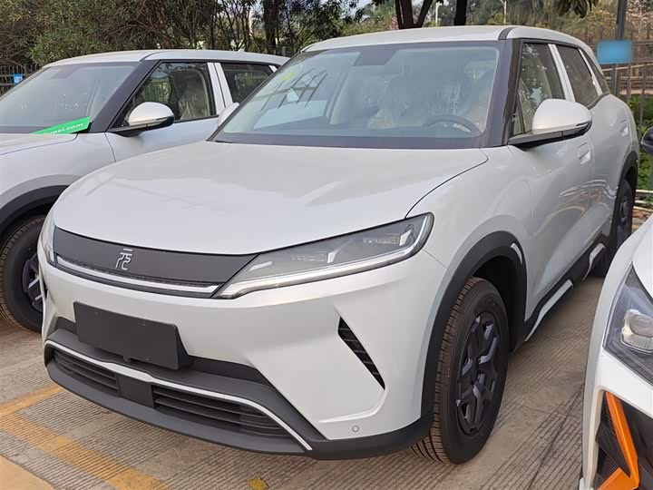 Фото 2 - BYD Yuan Up