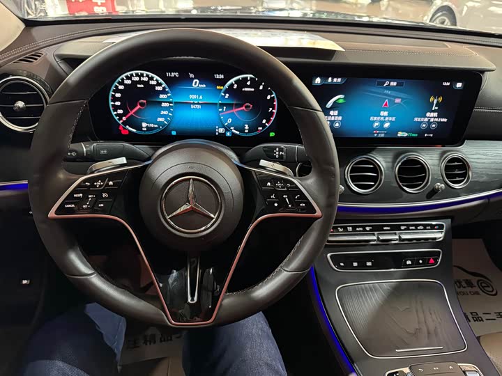 Фото 21 - Mercedes-Benz E-Class