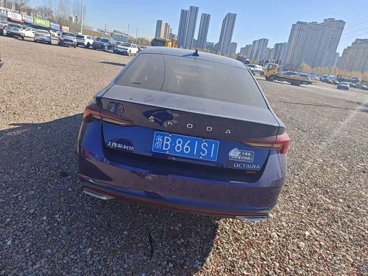 Фото 9 - Skoda Octavia Pro