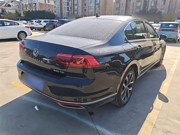 Фото 7 - Volkswagen Magotan