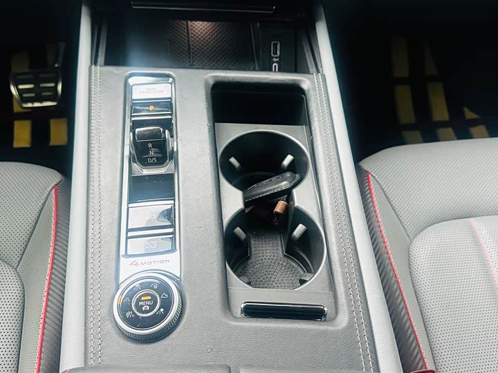 Фото 8 - Volkswagen Teramont Pro