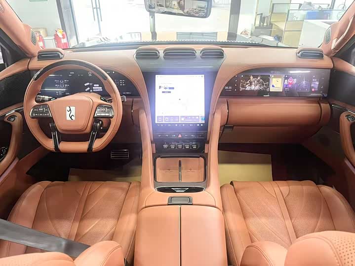 Фото 9 - BYD Yangwang U8