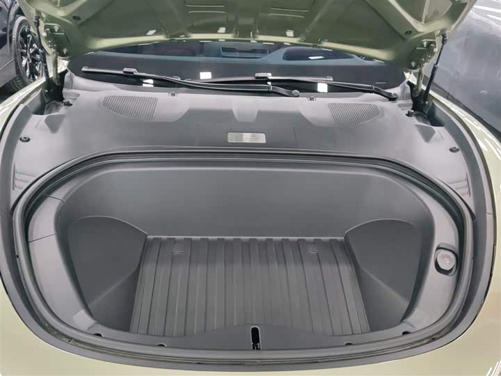 Фото 20 - Xiaomi SU7