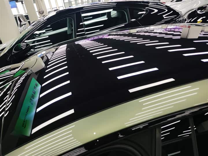 Фото 27 - Xiaomi SU7