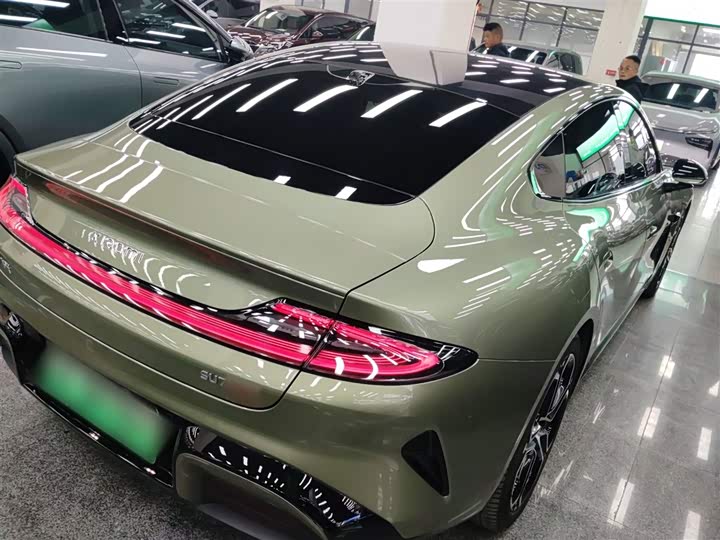 Фото 7 - Xiaomi SU7