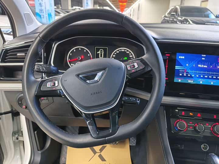 Фото 13 - Jetta VS7