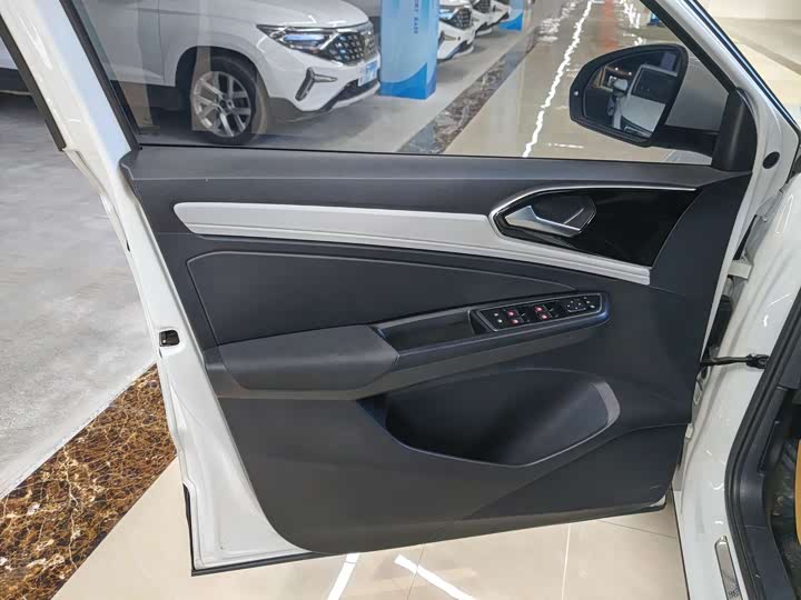 Фото 7 - Jetta VS7