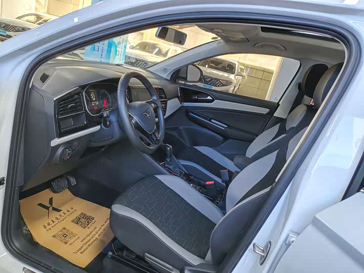 Фото 8 - Jetta VS7