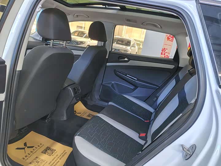 Фото 9 - Jetta VS7