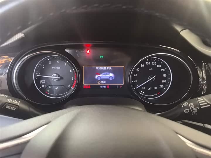 Фото 12 - Buick Encore GX