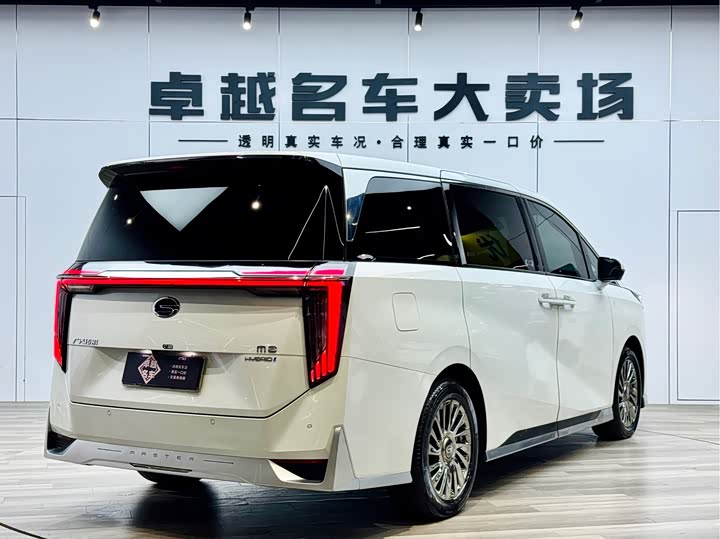 Фото 4 - GAC Trumpchi M8