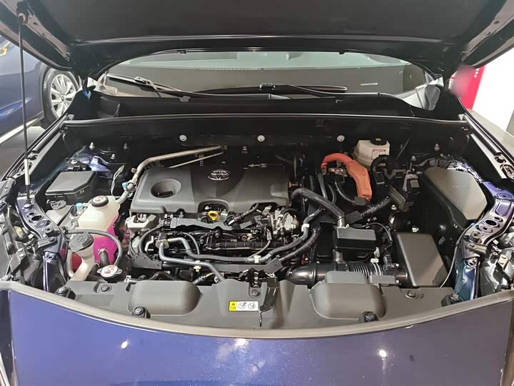 Фото 20 - Toyota Harrier