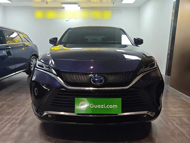 Фото 3 - Toyota Harrier