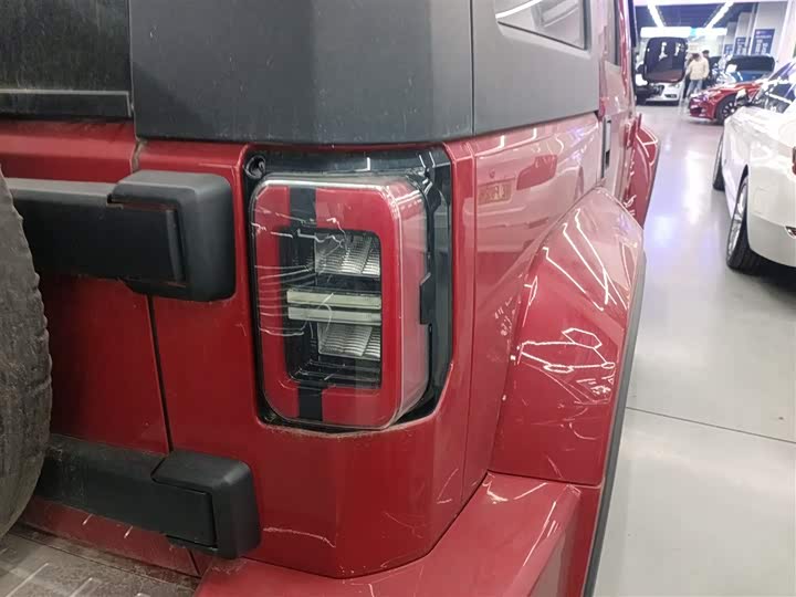 Фото 8 - BAIC Beijing BJ40