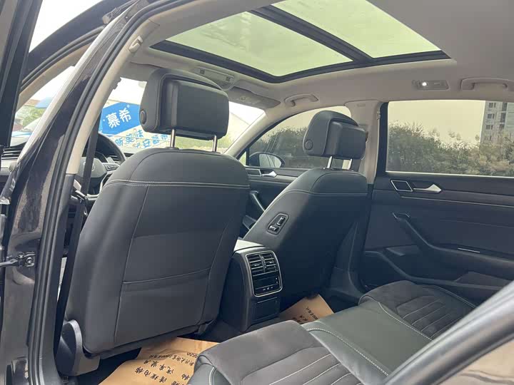 Фото 7 - Volkswagen Magotan