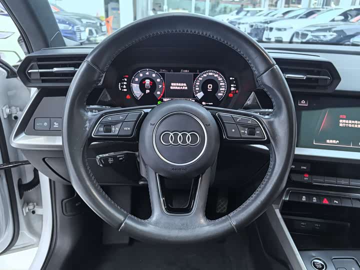 Фото 11 - Audi A3