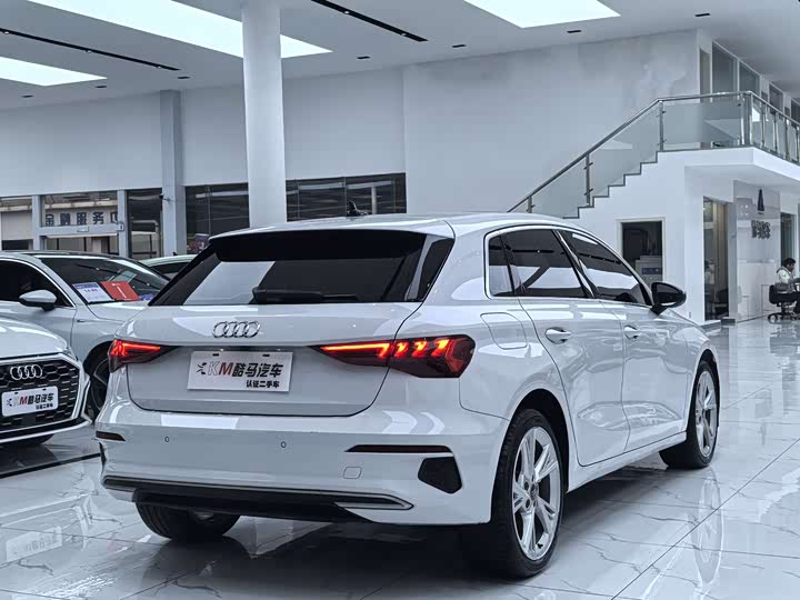 Фото 13 - Audi A3