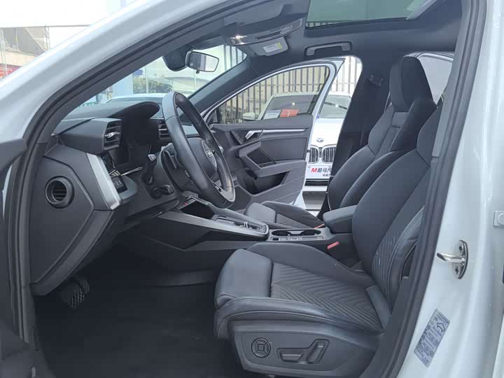 Фото 5 - Audi A3